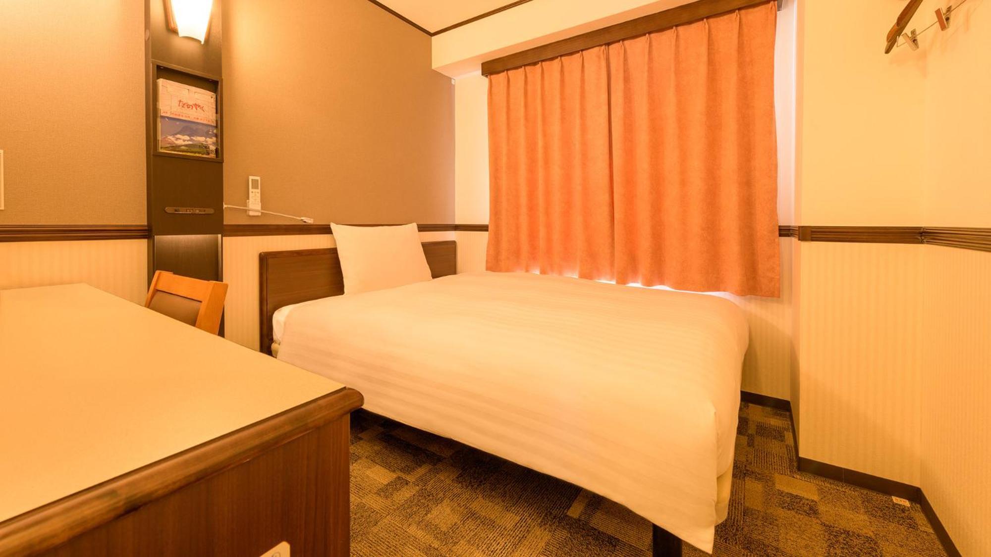 Toyoko Inn Hon-Atsugi-Eki Minami-Guchi Kamer foto